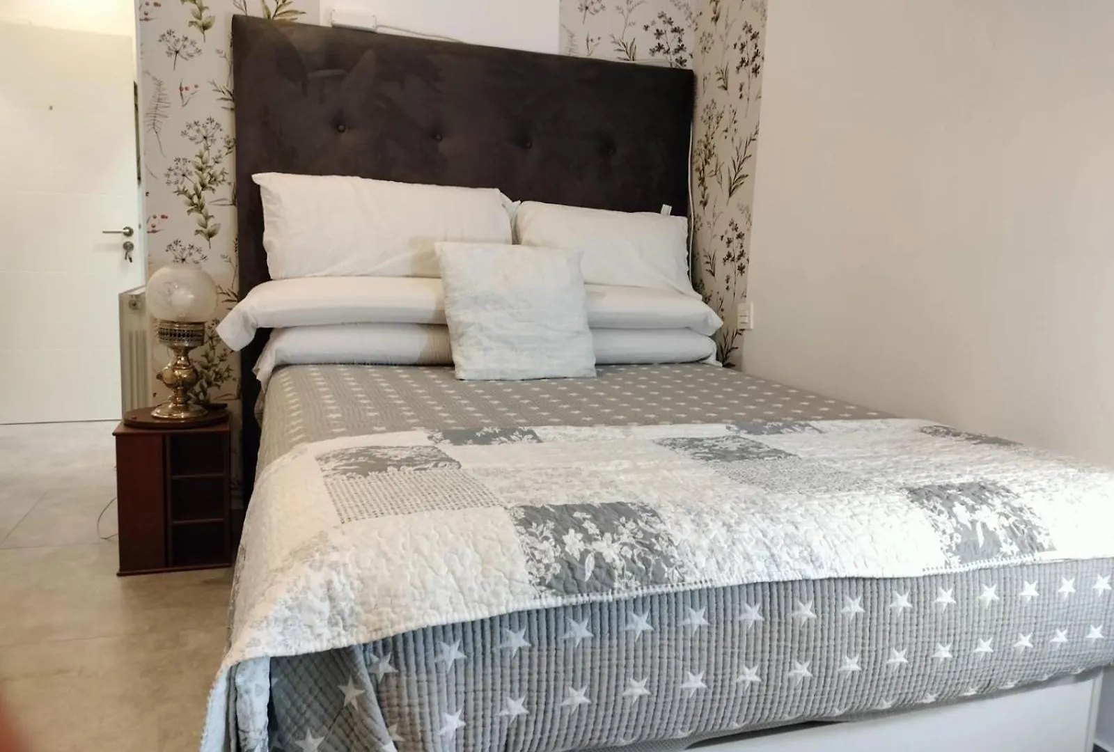Wonderful Room En Suite San Sebastian Spain